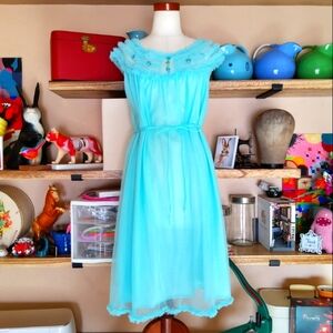 VNTG 50s 60s Gaymode Chiffon Babydoll Nightie With Yoke Ruffled Neckline Nylon M